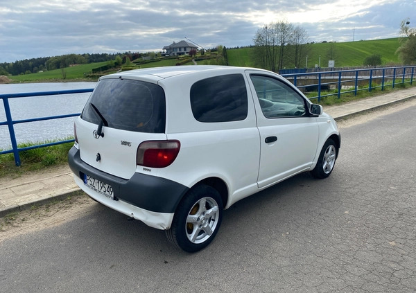 Toyota Yaris cena 3999 przebieg: 399304, rok produkcji 2002 z Szamotuły małe 67